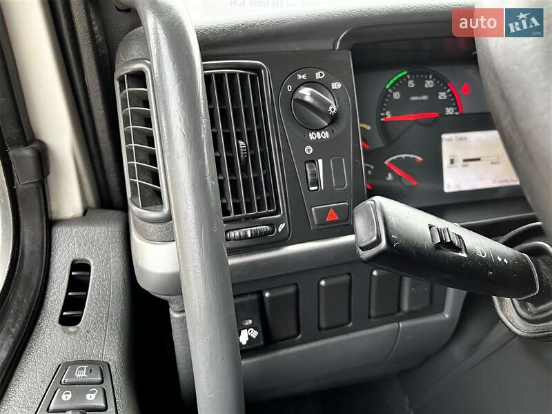 Тягач Volvo FM 9 2011 в Львові