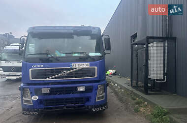 Кран-манипулятор Volvo FM 9 2002 в Броварах