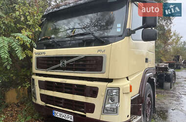 Шасі Volvo FM 9 2008 в Львові