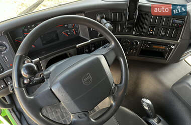 Самосвал Volvo FM 9 2010 в 
