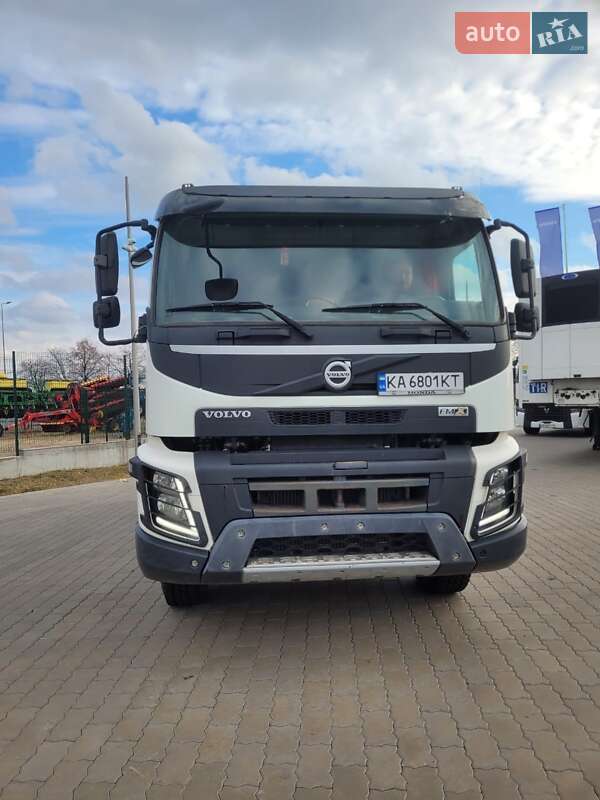 Самосвал Volvo FMX 11 2015 в 