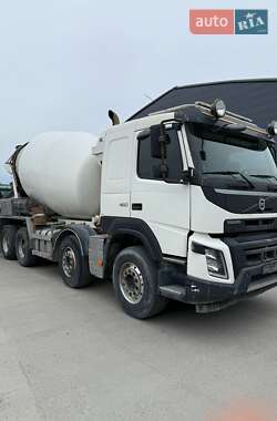 Бетономешалка (Миксер) Volvo FMX 11 2015 в 
