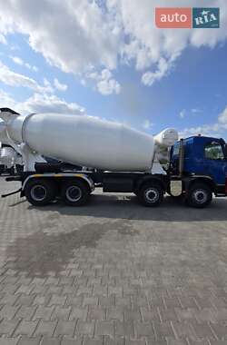 Бетономешалка (Миксер) Volvo FMX 11 2010 в 