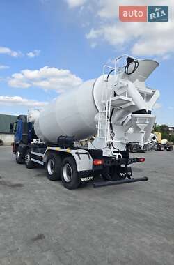 Бетономешалка (Миксер) Volvo FMX 11 2010 в 