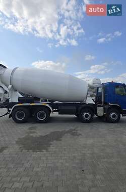 Бетономешалка (Миксер) Volvo FMX 11 2010 в 
