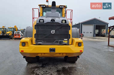 Фронтальный погрузчик Volvo L 120F 2020 в 