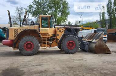 Фронтальный погрузчик Volvo L 180 2007 в Киеве