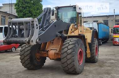 Фронтальный погрузчик Volvo L 180 2007 в Киеве