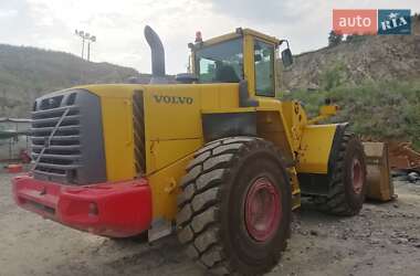 Фронтальный погрузчик Volvo L 220E 2004 в Киеве