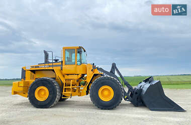 Фронтальный погрузчик Volvo L 220G 1998 в 