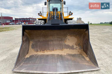 Фронтальный погрузчик Volvo L 220G 1998 в 