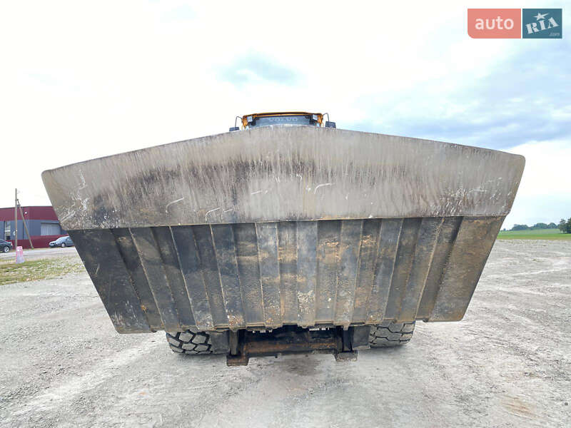 Фронтальный погрузчик Volvo L 220G 1998 в Львове фото 38 Фронтальный погрузчик Volvo L 220G 1998 в Львове