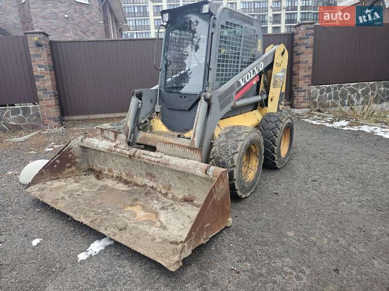 Минипогрузчик Volvo MC 70B 2004 в 