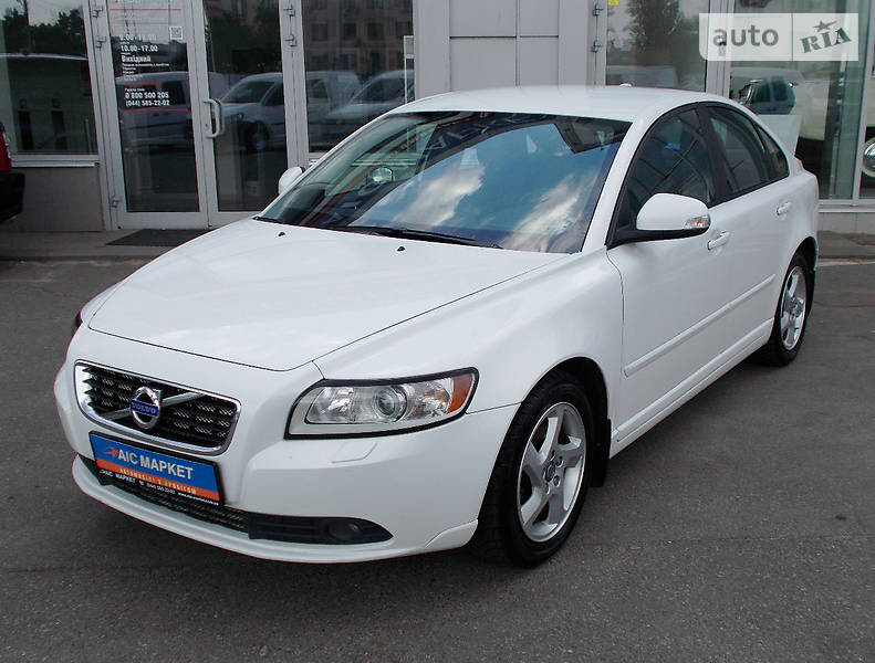 Седан Volvo S40 2012 в Киеве