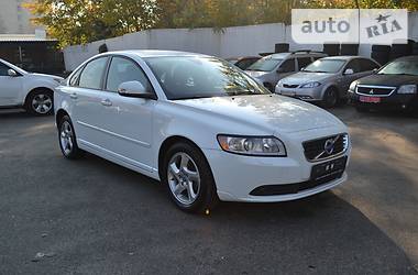 Седан Volvo S40 2011 в Киеве