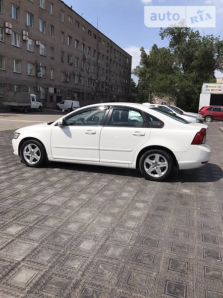 Седан Volvo S40 2008 в Кам'янському