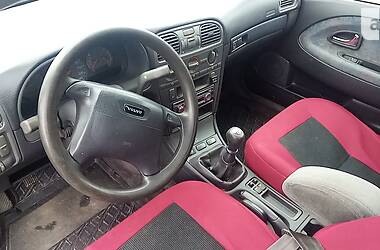 Седан Volvo S40 1997 в Тростянце