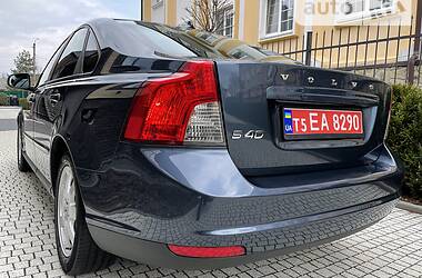 Седан Volvo S40 2011 в Стрые