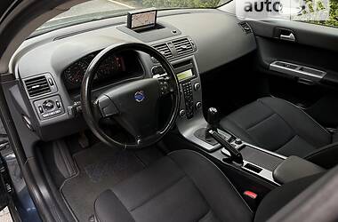 Седан Volvo S40 2011 в Стрые