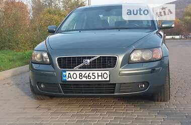 Седан Volvo S40 2004 в Берегово