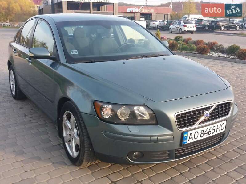 Седан Volvo S40 2004 в Береговому