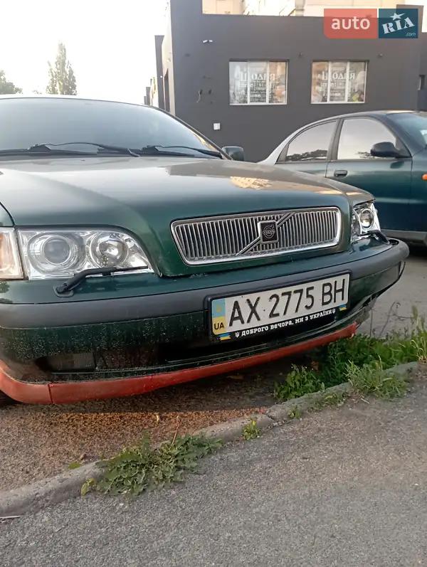 Volvo S40