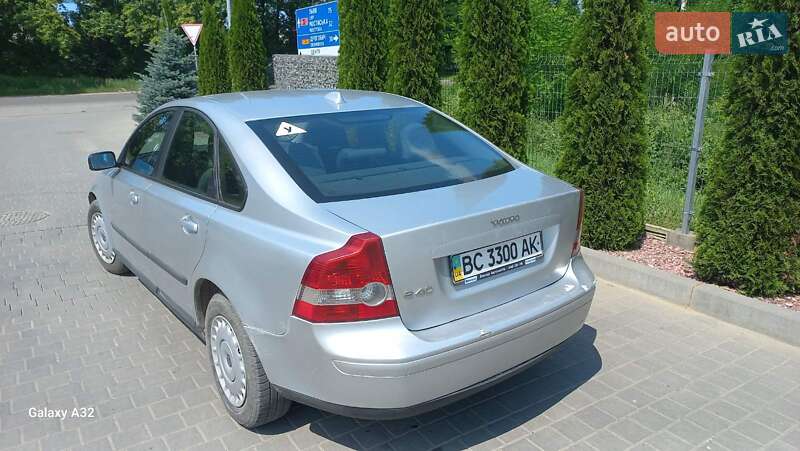 Седан Volvo S40 2005 в Самборі