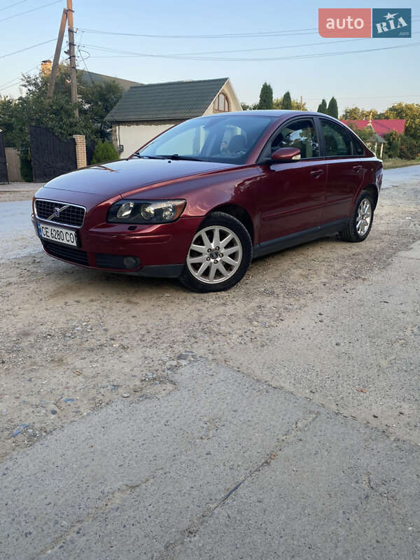 Седан Volvo S40 2005 в Чернівцях