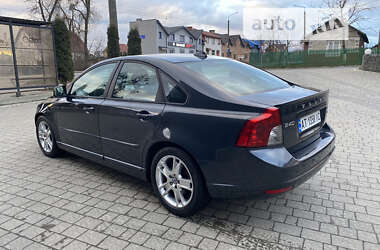 Седан Volvo S40 2010 в Ивано-Франковске