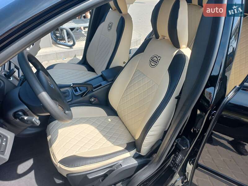 Седан Volvo S40 2008 в Львові