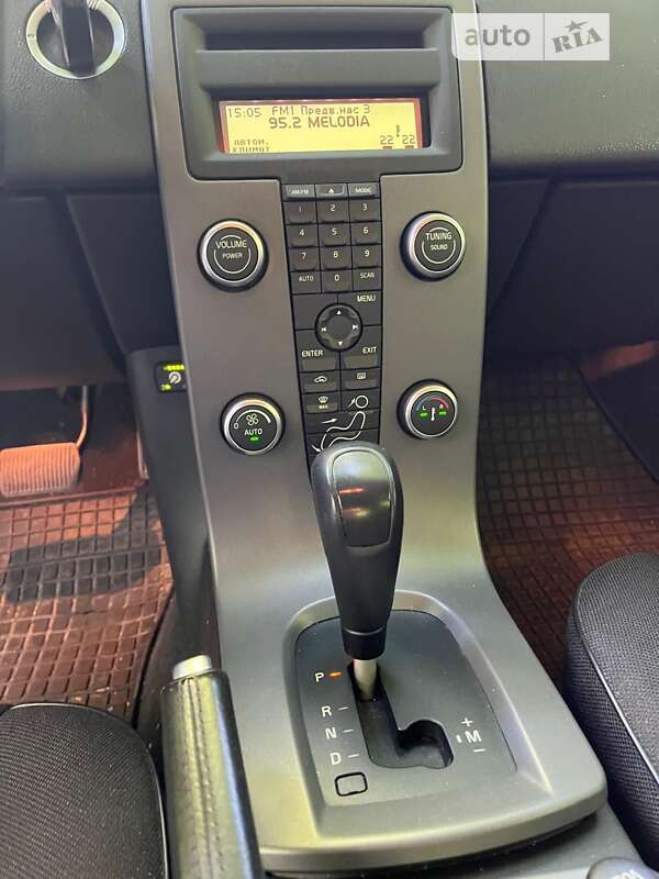 Седан Volvo S40 2012 в Киеве