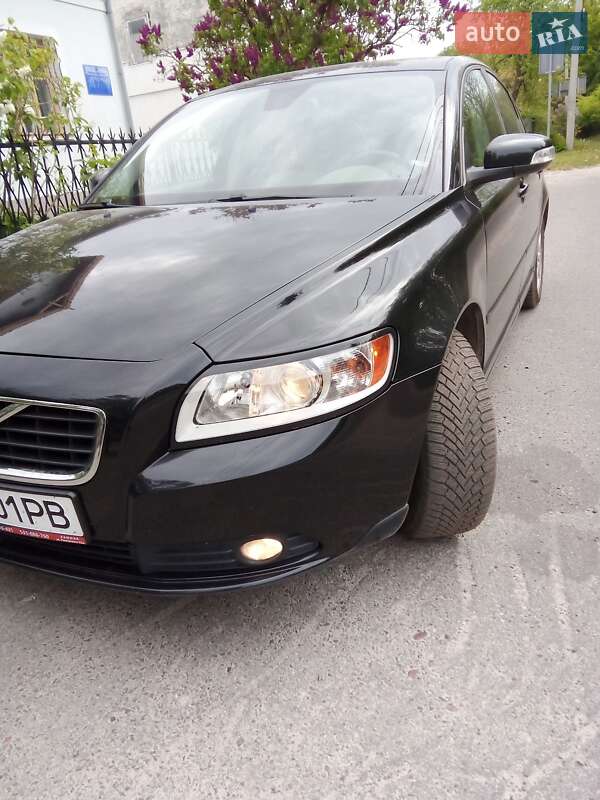 Седан Volvo S40 2007 в Львове