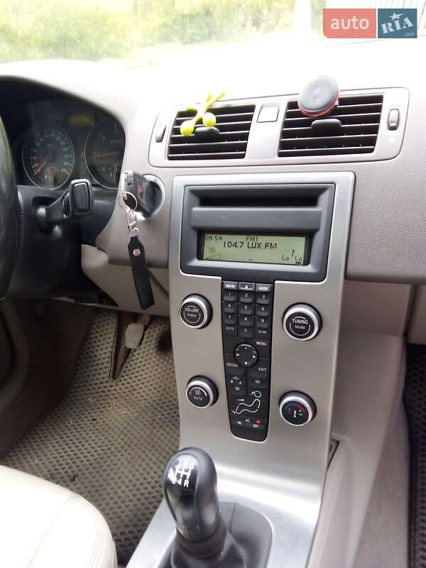 Седан Volvo S40 2007 в Львове