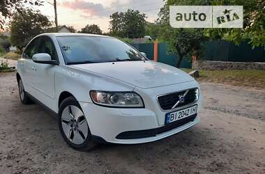 Седан Volvo S40 2009 в Полтаві