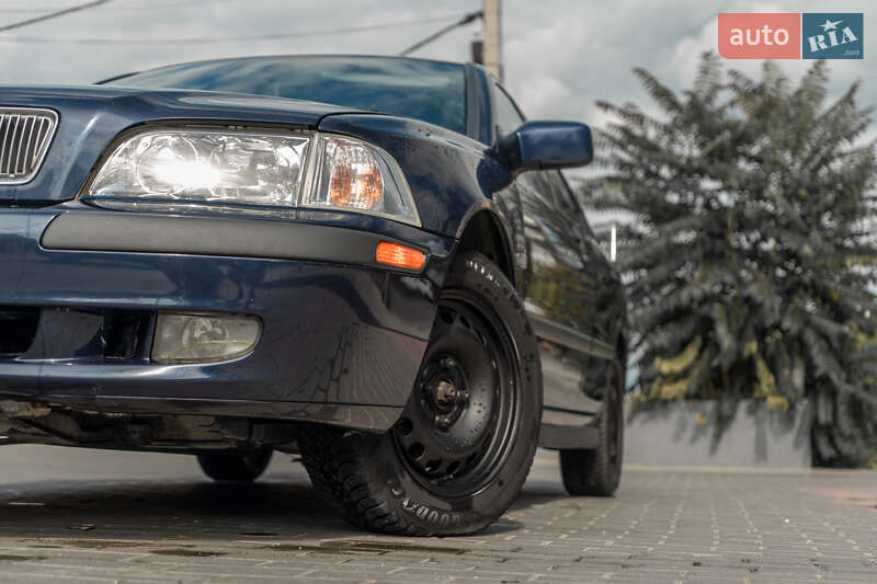 Седан Volvo S40 2002 в Кам'янець-Подільському фото 7 Седан Volvo S40 2002 в Кам'янець-Подільському