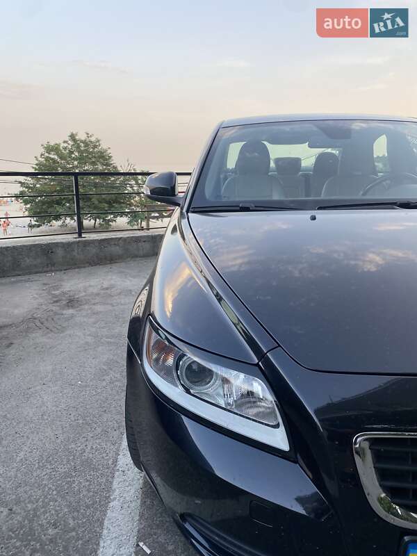 Седан Volvo S40 2009 в Киеве
