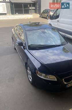 Седан Volvo S40 2009 в Киеве