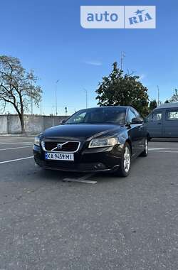 Седан Volvo S40 2009 в Києві