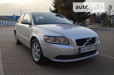 Седан Volvo S40 2009 в Овручі