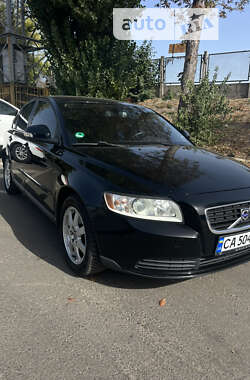 Седан Volvo S40 2010 в Черкассах