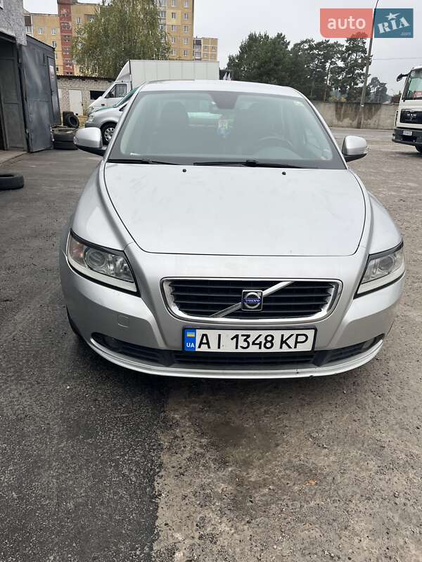 Седан Volvo S40 2010 в Чернигове фото 14 Седан Volvo S40 2010 в Чернигове