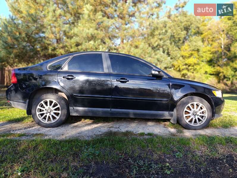 Седан Volvo S40 2008 в Сумах