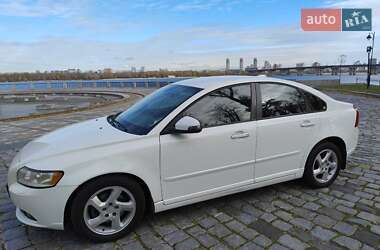 Седан Volvo S40 2012 в Києві