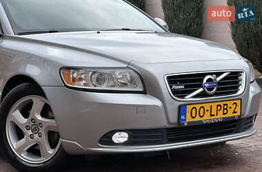 Седан Volvo S40 2011 в Стрые