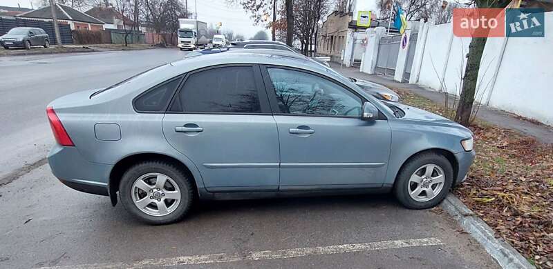 Седан Volvo S40 2010 в Полтаве