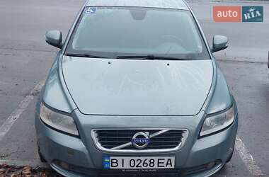 Седан Volvo S40 2010 в Полтаві