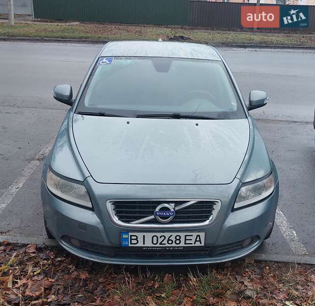 Volvo S40 2010