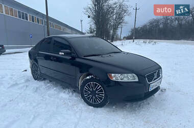 Седан Volvo S40 2009 в 