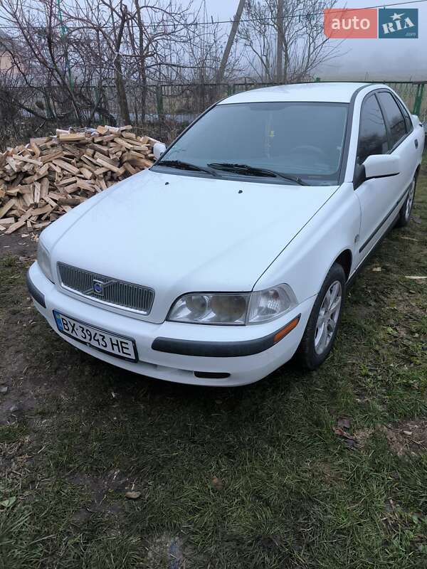 Седан Volvo S40 2002 в Хмельницком