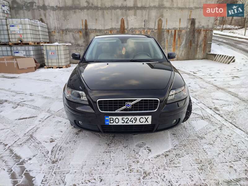 Седан Volvo S40 2004 в Тернополе